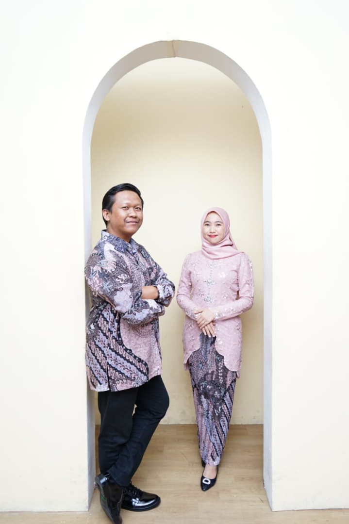 https://ainikresna.webnikah.com/dirmember/00000029/kresna29/photo-283510-334656-l-202604260354.jpg